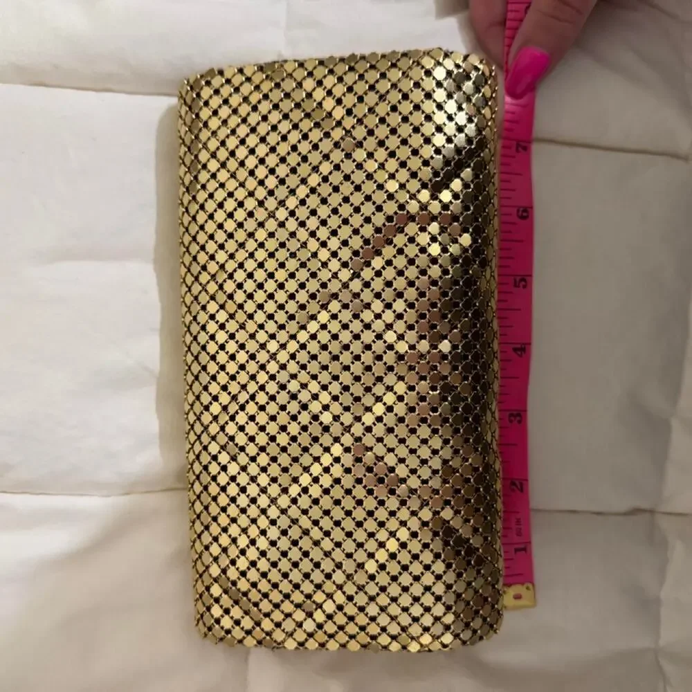 Jessica mcclintock gold mesh clutch